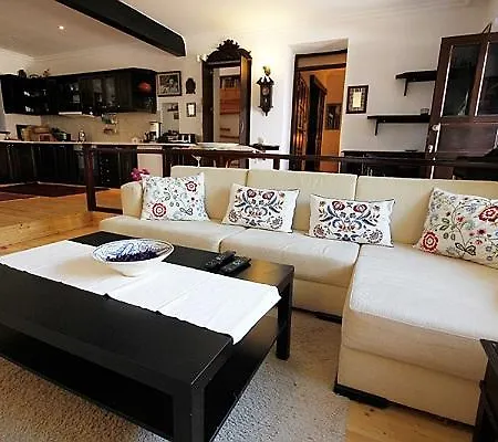 Peaceful Space In Bodrum 골터크부쿠